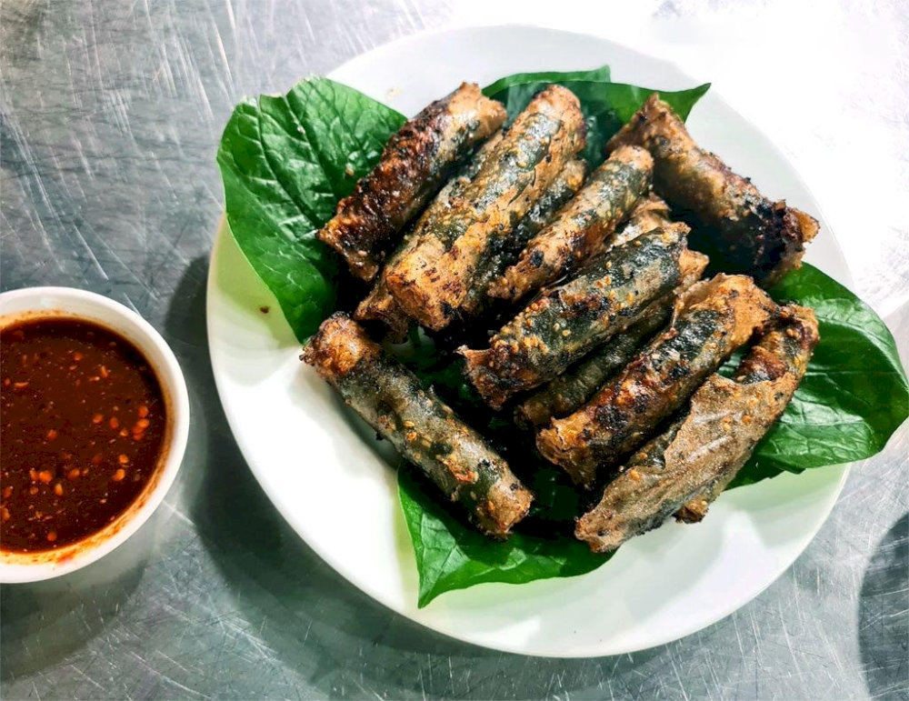 Món ram đẻn độc lạ